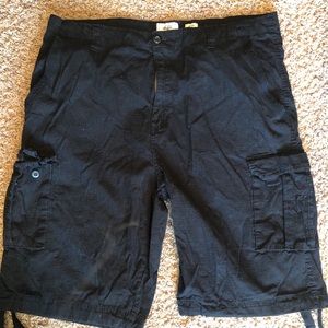 Men's ECKO light cargo shorts size 38 BLACK